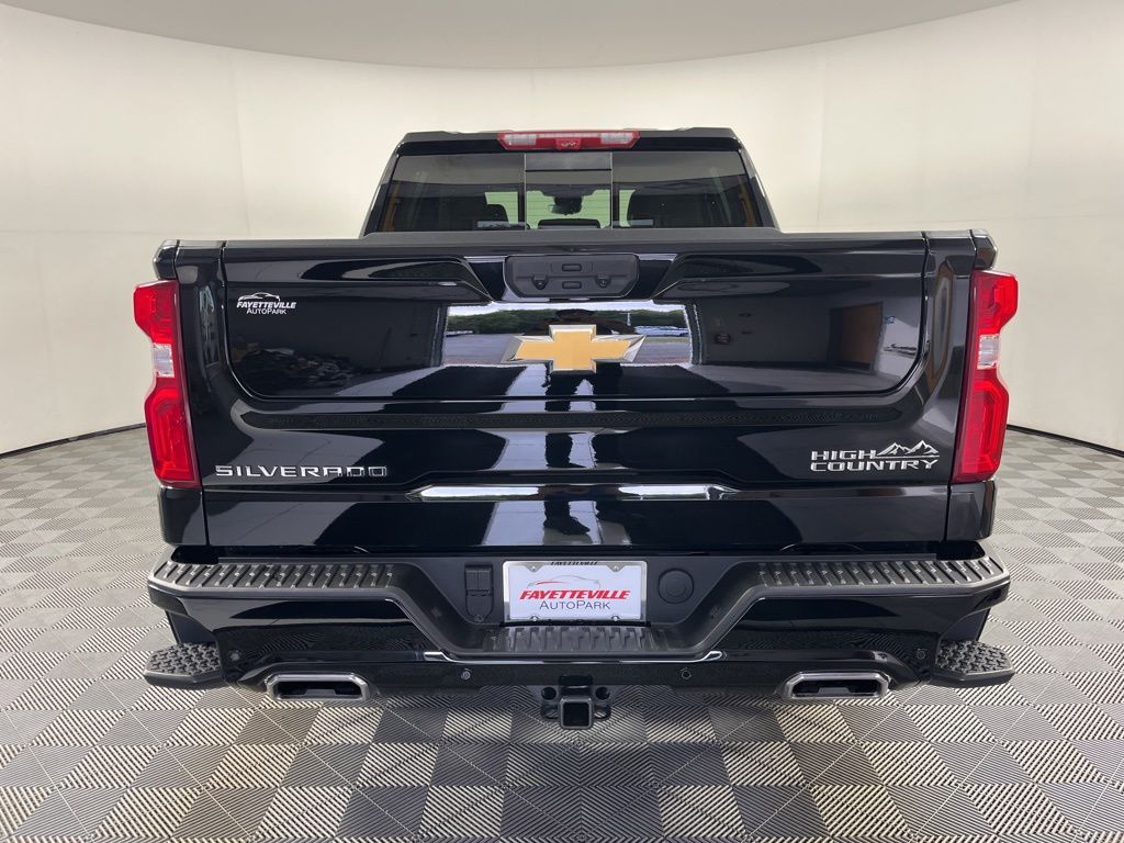 Thumbnail: 2025 Chevrolet Silverado 1500 - 13