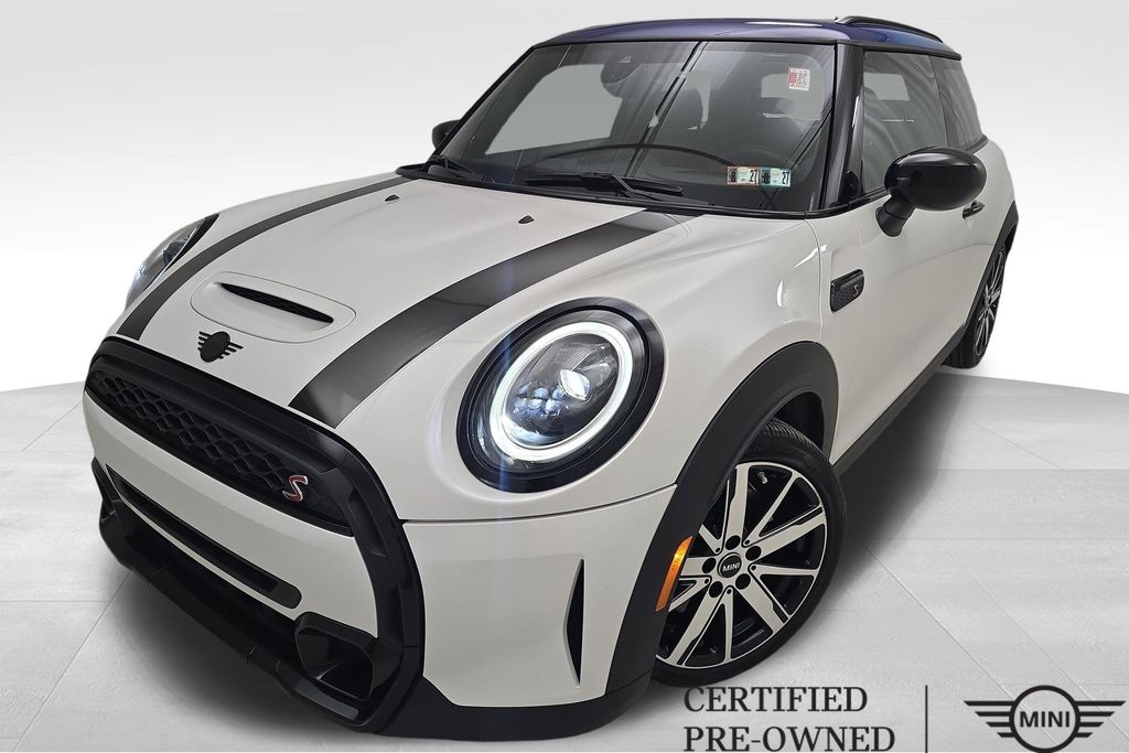 Nanuq White Metallic 2024 MINI Cooper Hatchback 7-Speed Automatic