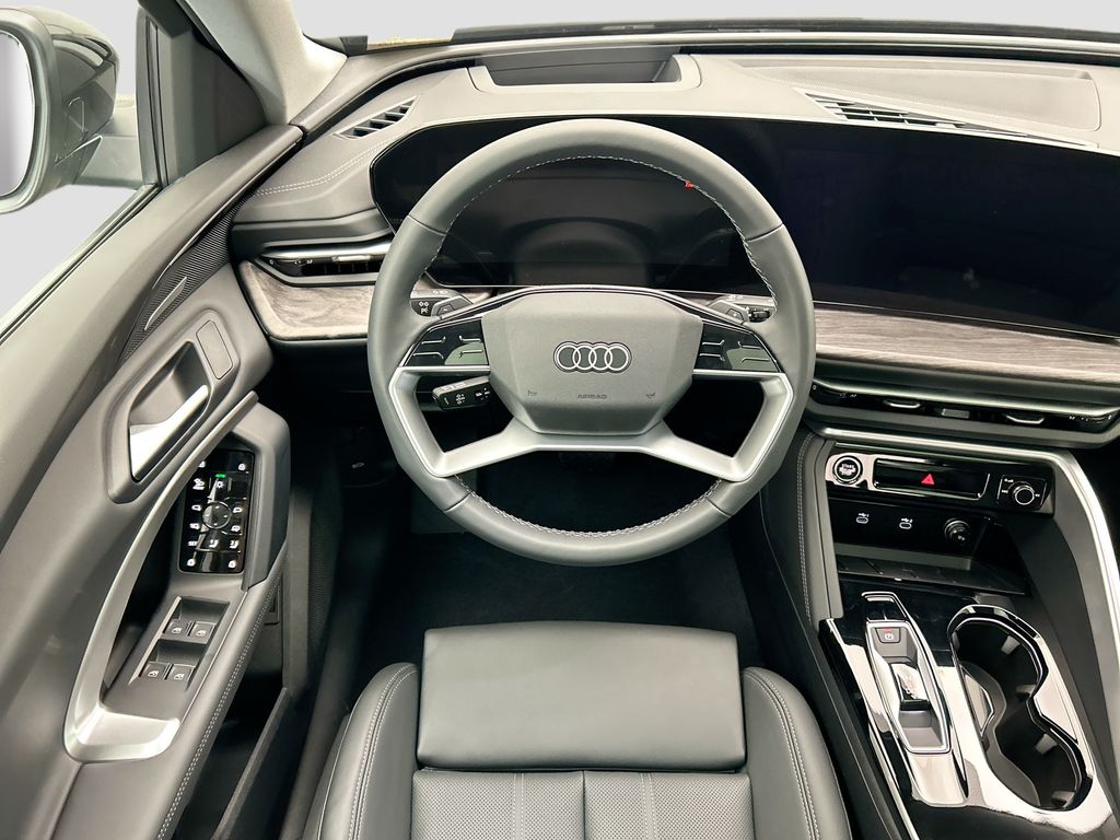 Thumbnail: 2025 Audi Q5 - 10