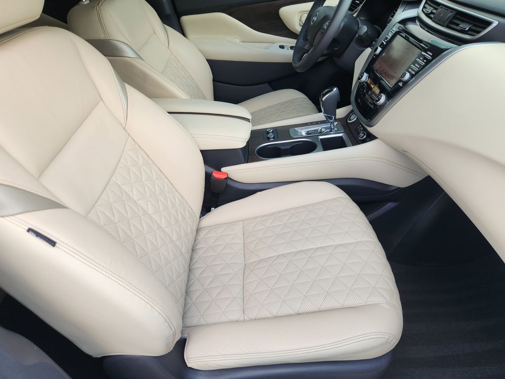 2023 Nissan Murano Platinum White at Central Houston Nissan