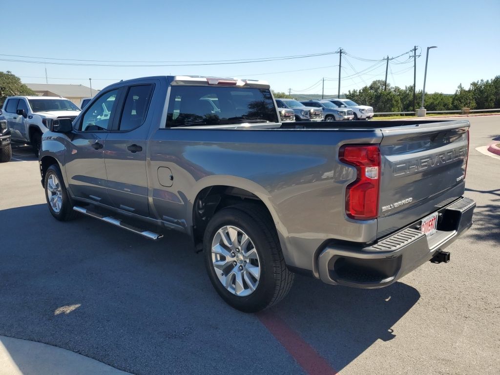 Used Car 2020 Chevrolet Silverado 1500  Custom For Sale Under $30,000 In Austin, Texas