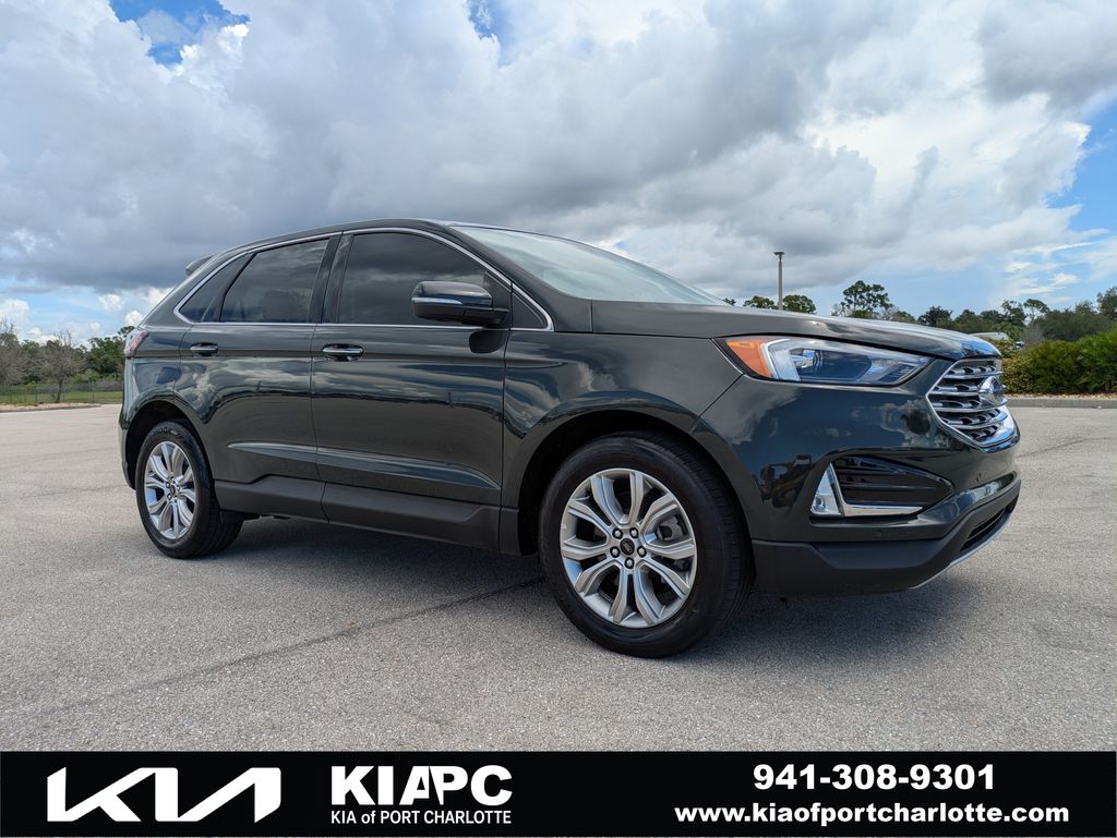  2024 Ford Edge Titanium AWD   