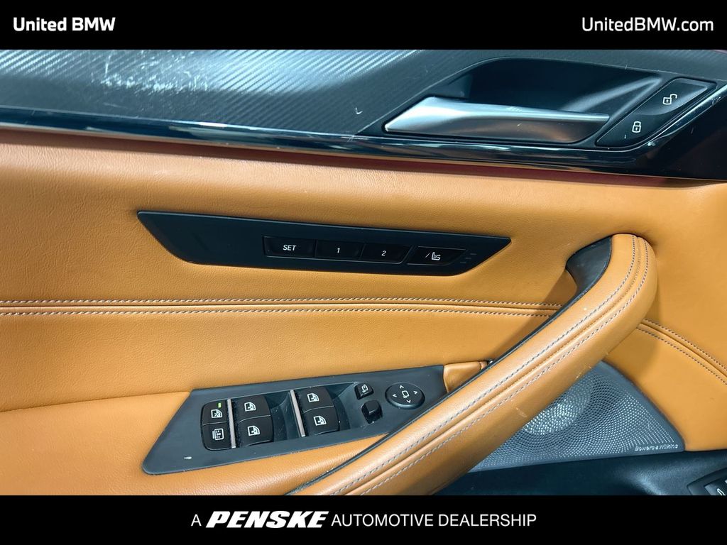 Thumbnail: 2019 BMW M5 - 11