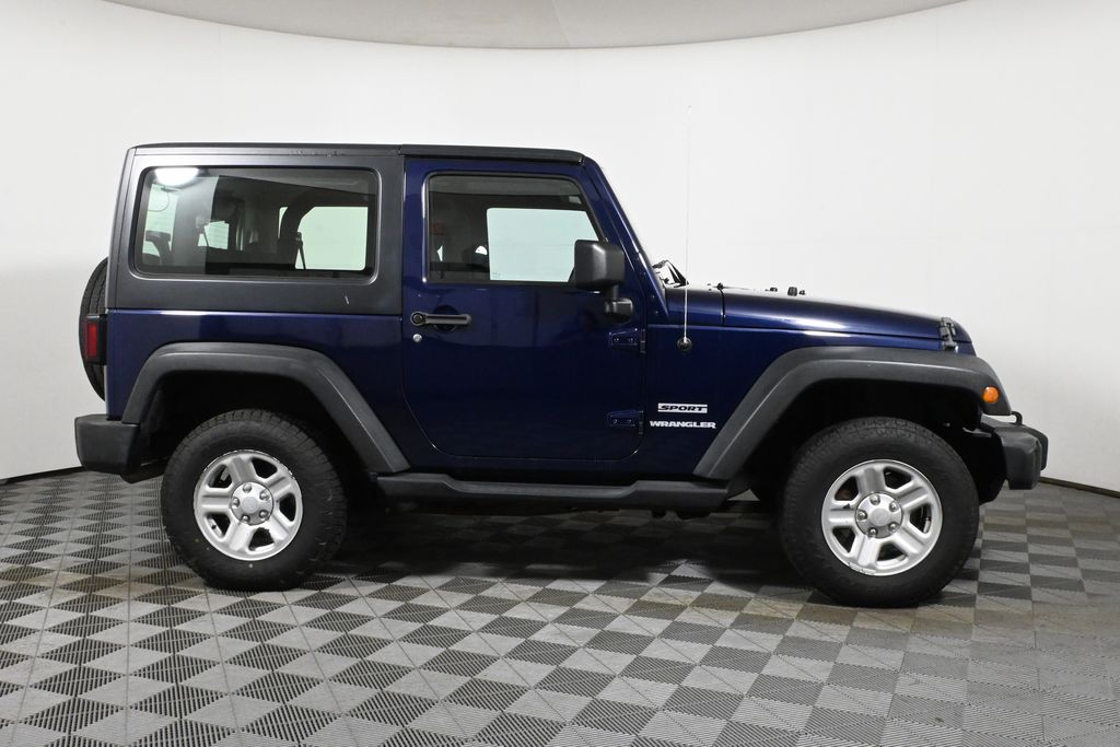 2013 Jeep Wrangler Sport 8