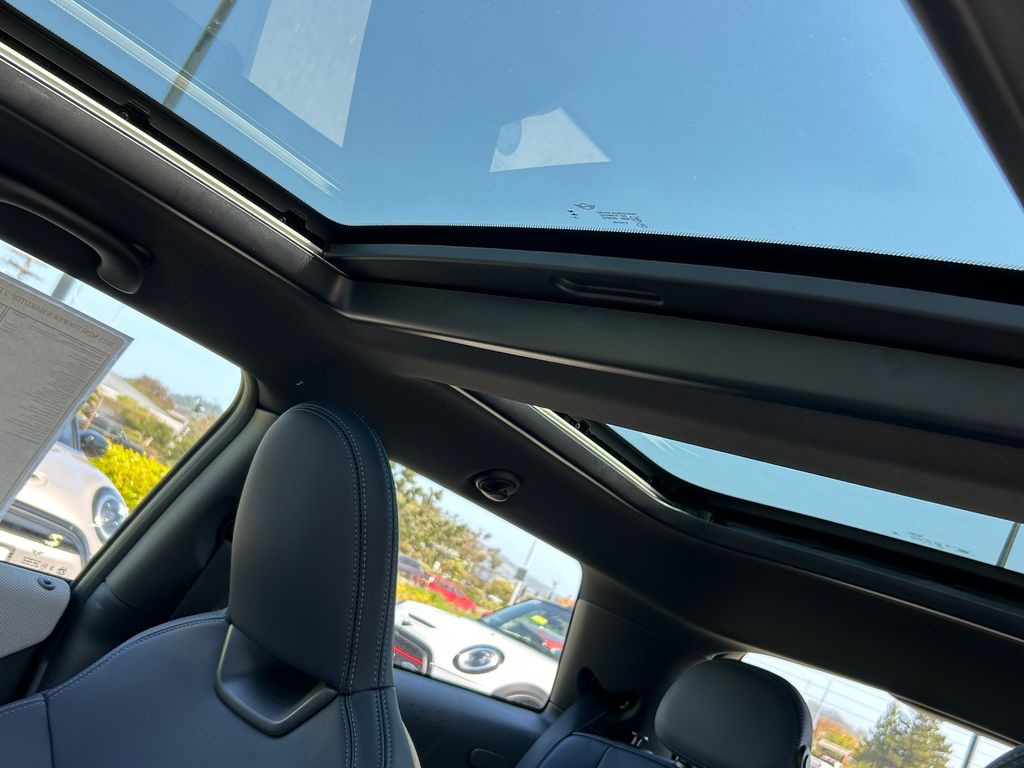 2025 MINI Cooper Hardtop 2 Door 16