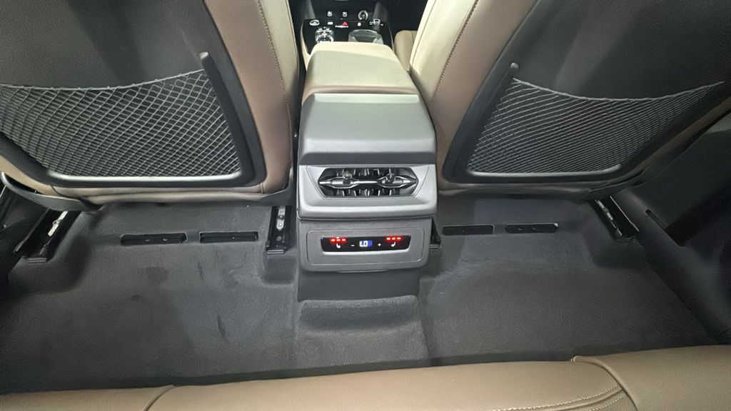 2025 Audi Q6 e-tron Premium 21