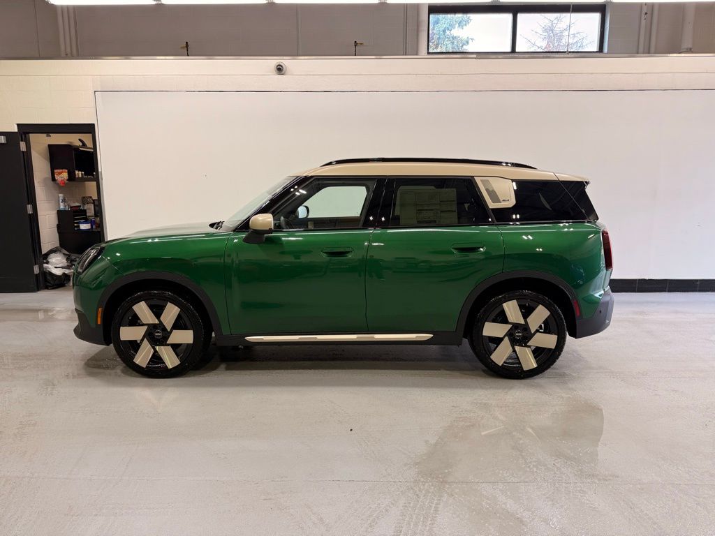 Thumbnail: 2025 MINI Cooper Countryman - 2