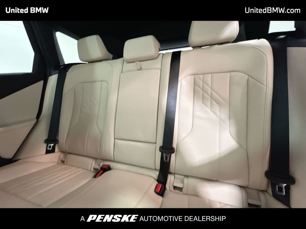Thumbnail: 2026 BMW X3 - 21