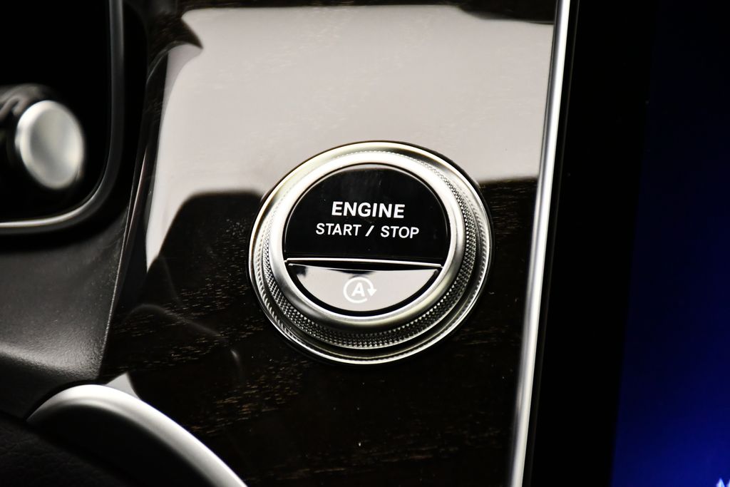 Thumbnail: 2026 Mercedes-Benz GLC - 28