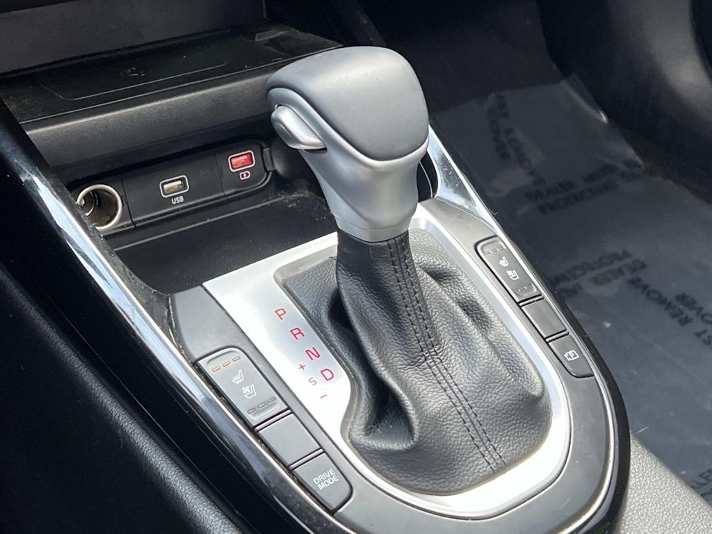 2023 Kia Forte #23