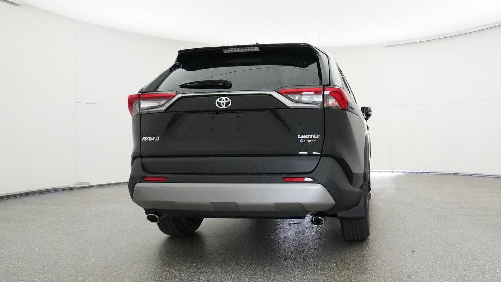 Thumbnail: 2025 Toyota RAV4 - 32