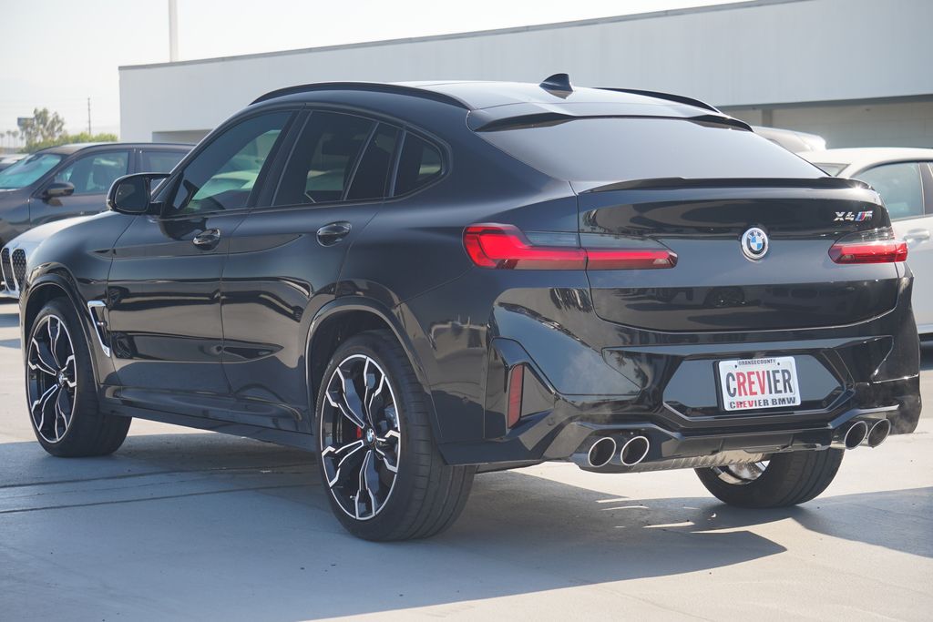 2025 BMW X4 M 7