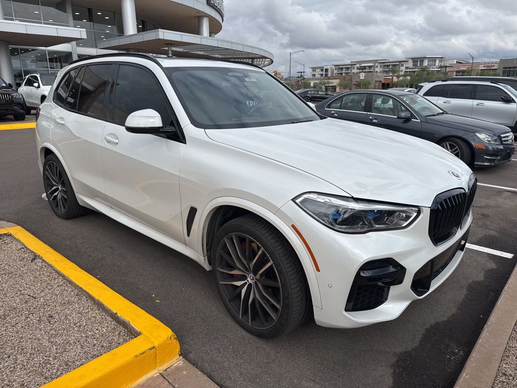 Thumbnail: 2022 BMW X5 - 3