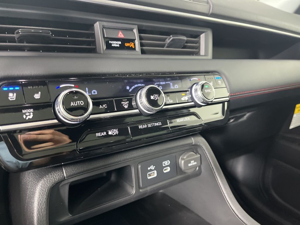 Thumbnail: 2025 Honda Pilot - 31