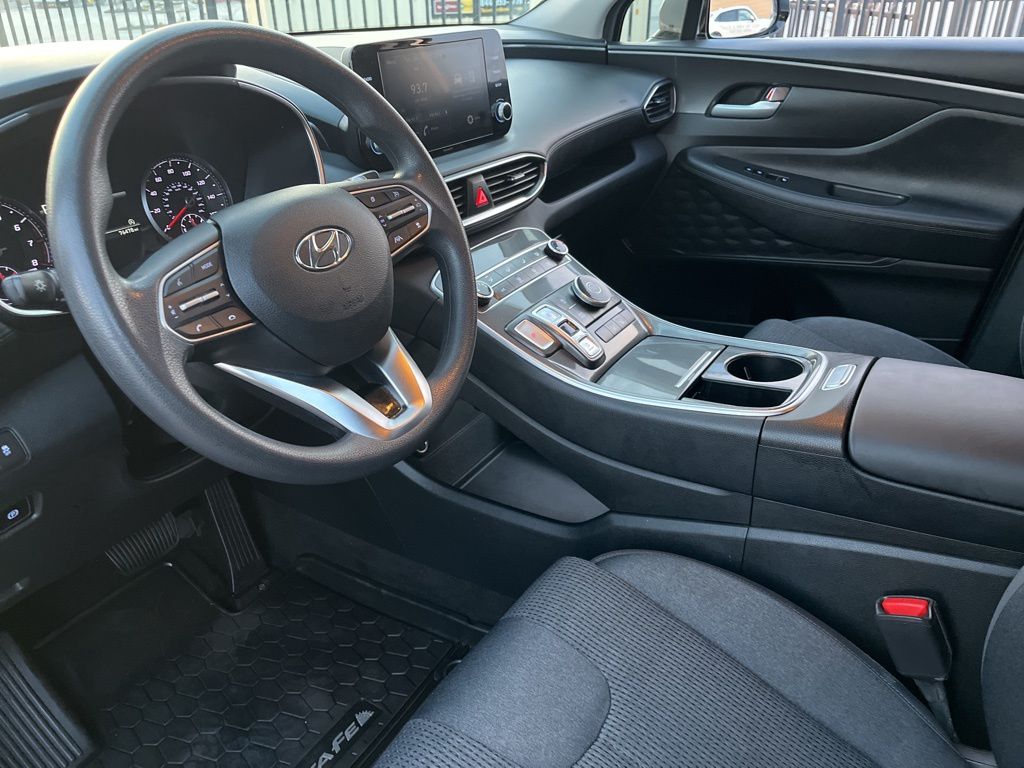 Thumbnail: 2022 Hyundai Santa Fe - 18