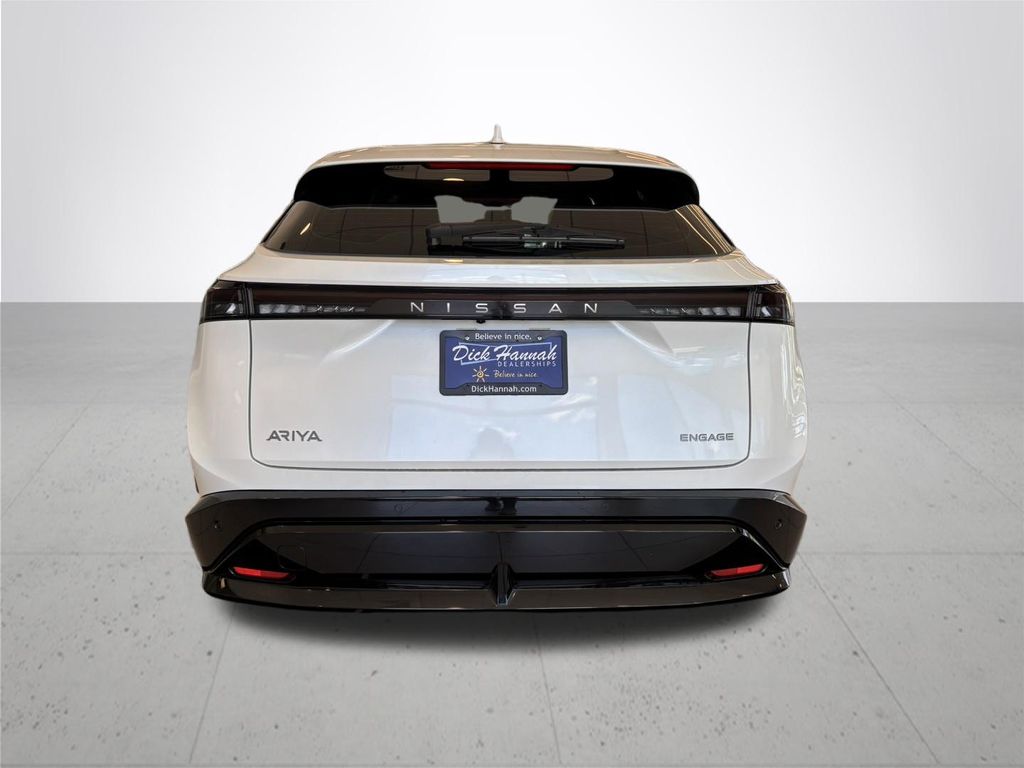 2024 Nissan Ariya ENGAGE