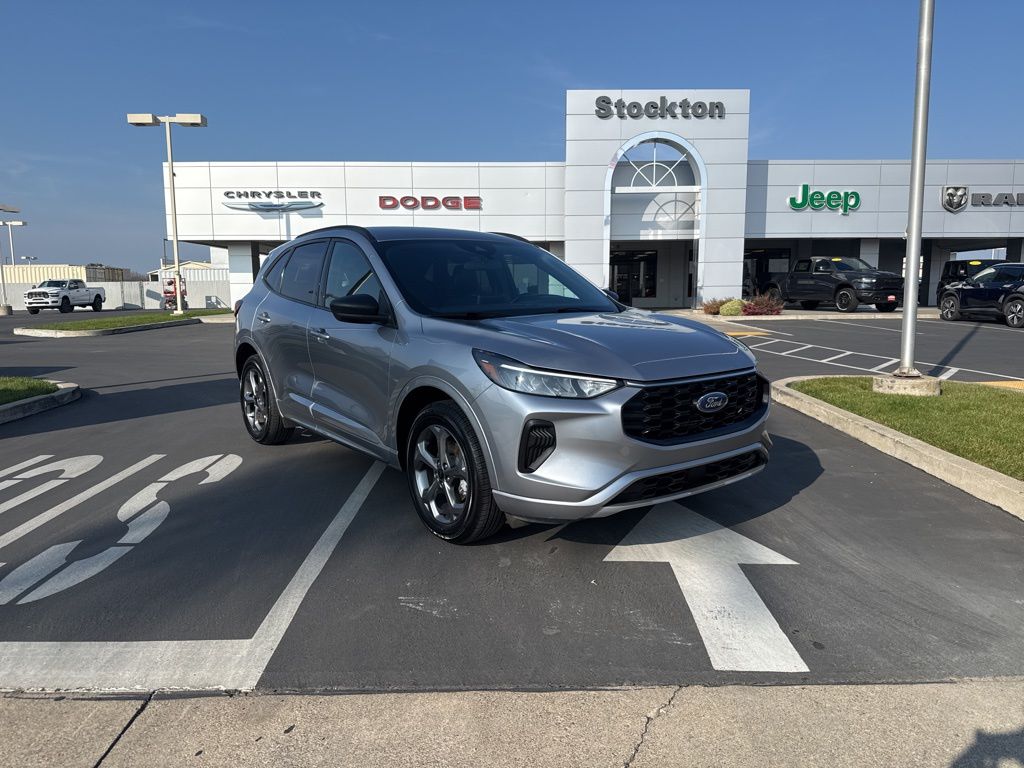 2024 Ford Escape ST-Line AWD