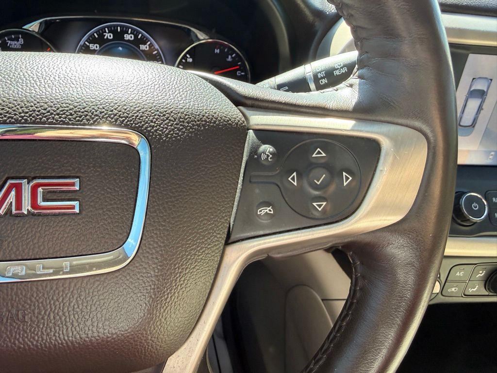 2017 GMC Acadia