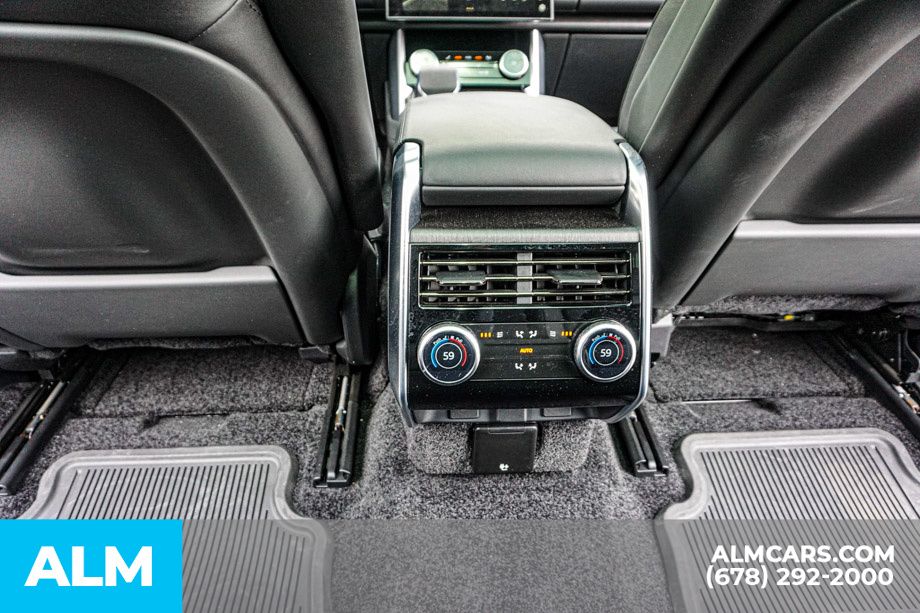 Used 2023 Silver Land Rover SE image 31