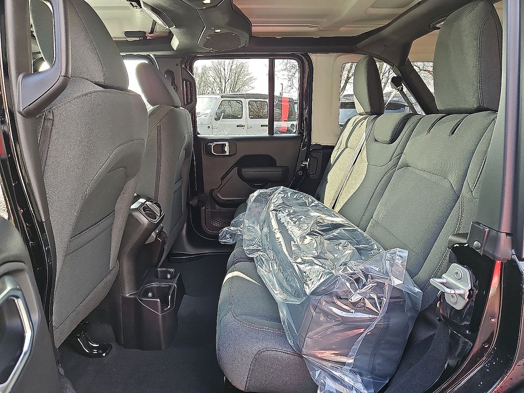 New 2026 Jeep Wrangler SUV