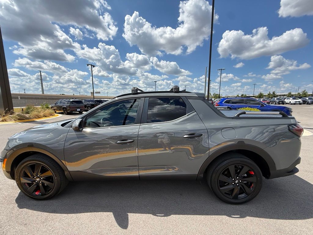 Thumbnail: 2022 Hyundai Santa Cruz - 4