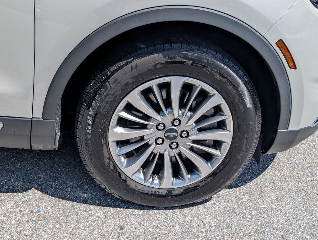 used 2022 Lincoln Nautilus car, priced at $29,500