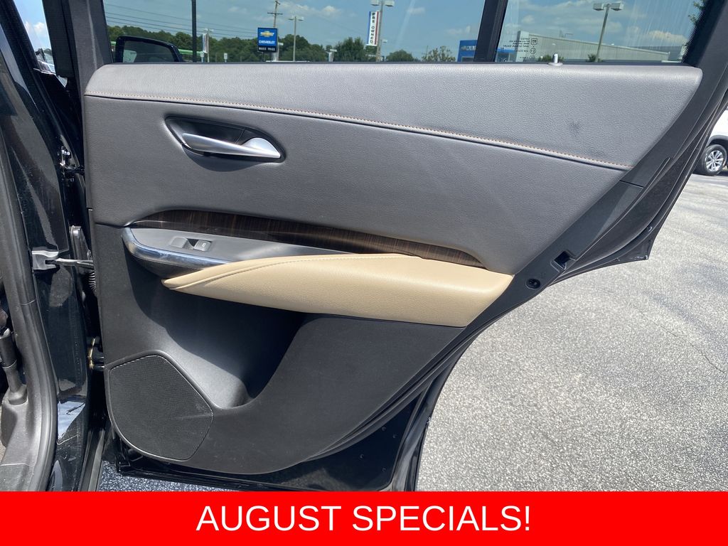 Used 2025 Cadillac XT4 SUV