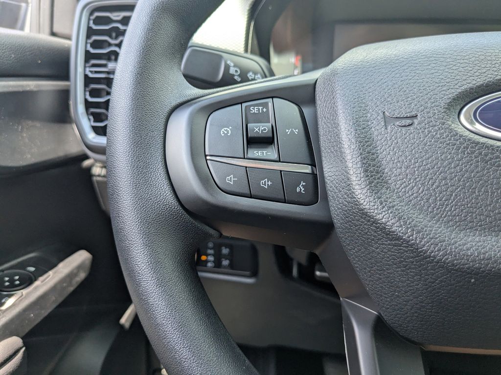 2025 Ford Ranger XL