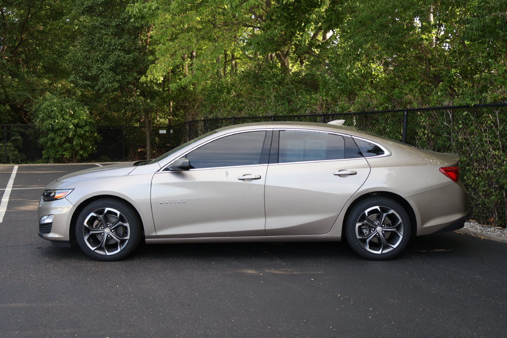 Thumbnail: 2023 Chevrolet Malibu - 4