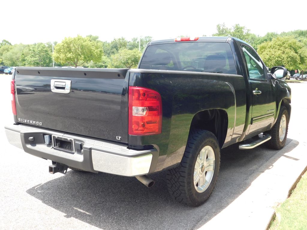 Thumbnail: 2013 Chevrolet Silverado 1500 - 4