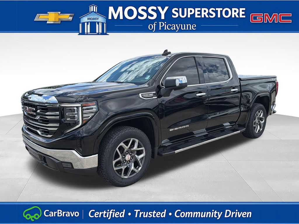 Onyx Black 2023 GMC Sierra 1500 SLT Crew Cab 4WD Pickup Truck Four-Wheel Drive Automatic