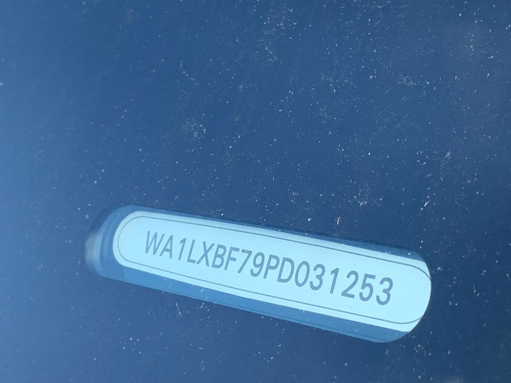 Thumbnail: 2023 Audi Q7 - 7