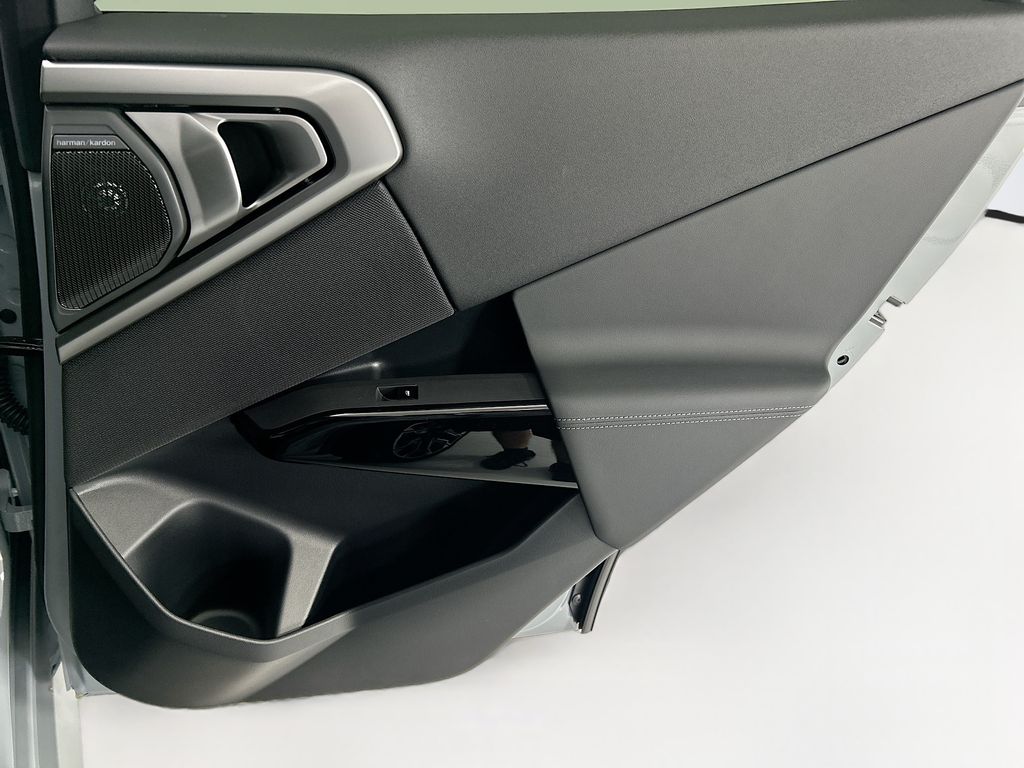 Thumbnail: 2026 BMW X3 - 26