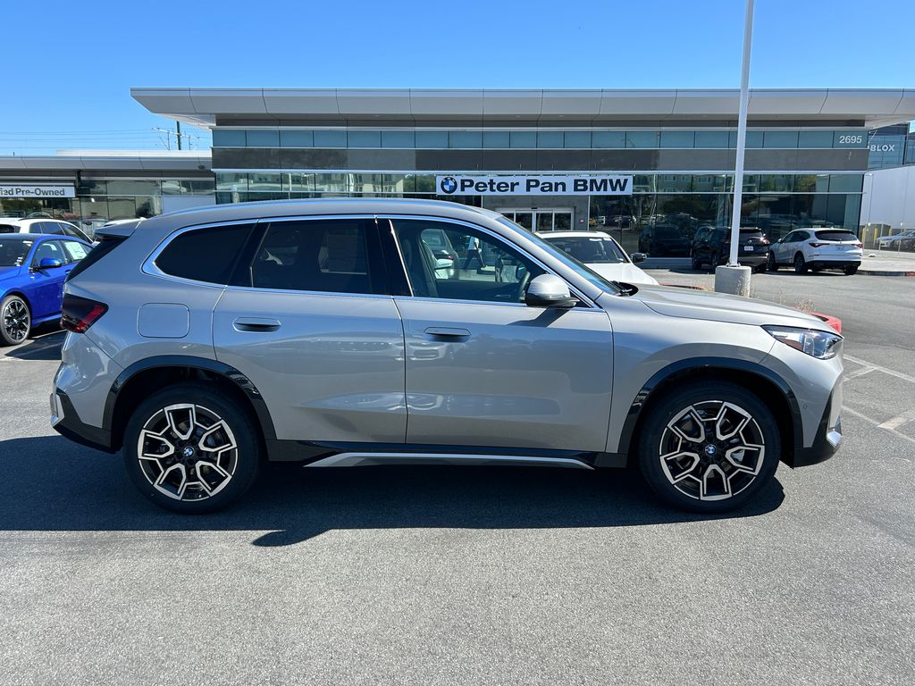 Thumbnail: 2026 BMW X1 - 6