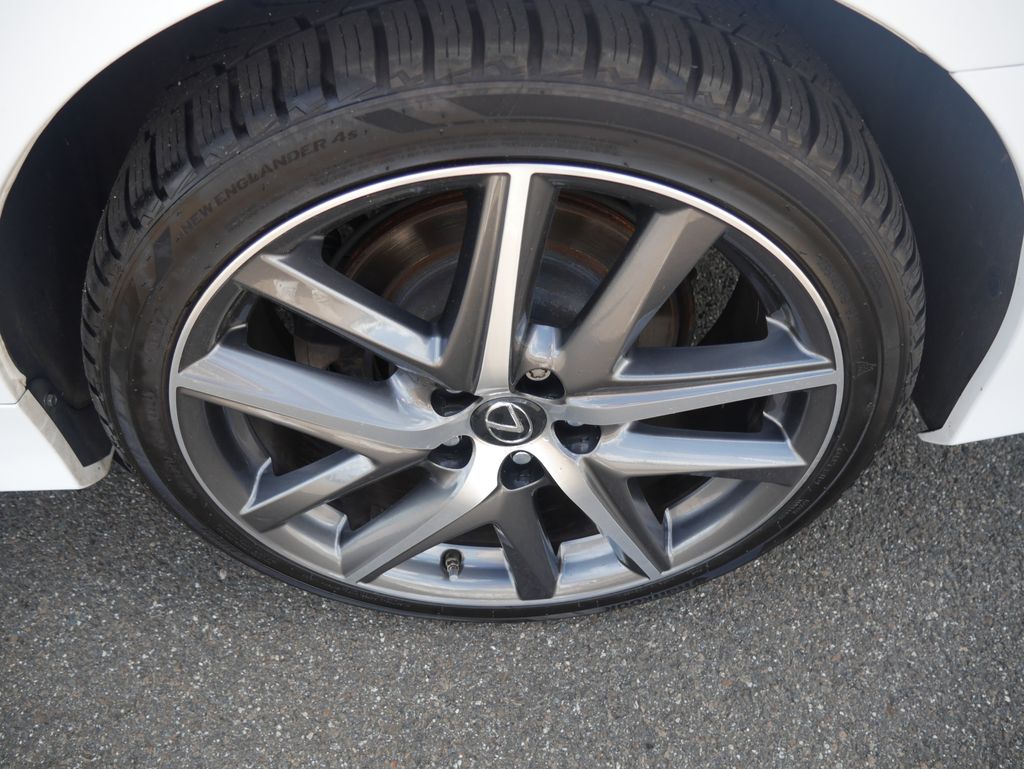 Thumbnail: 2020 Lexus GS - 12