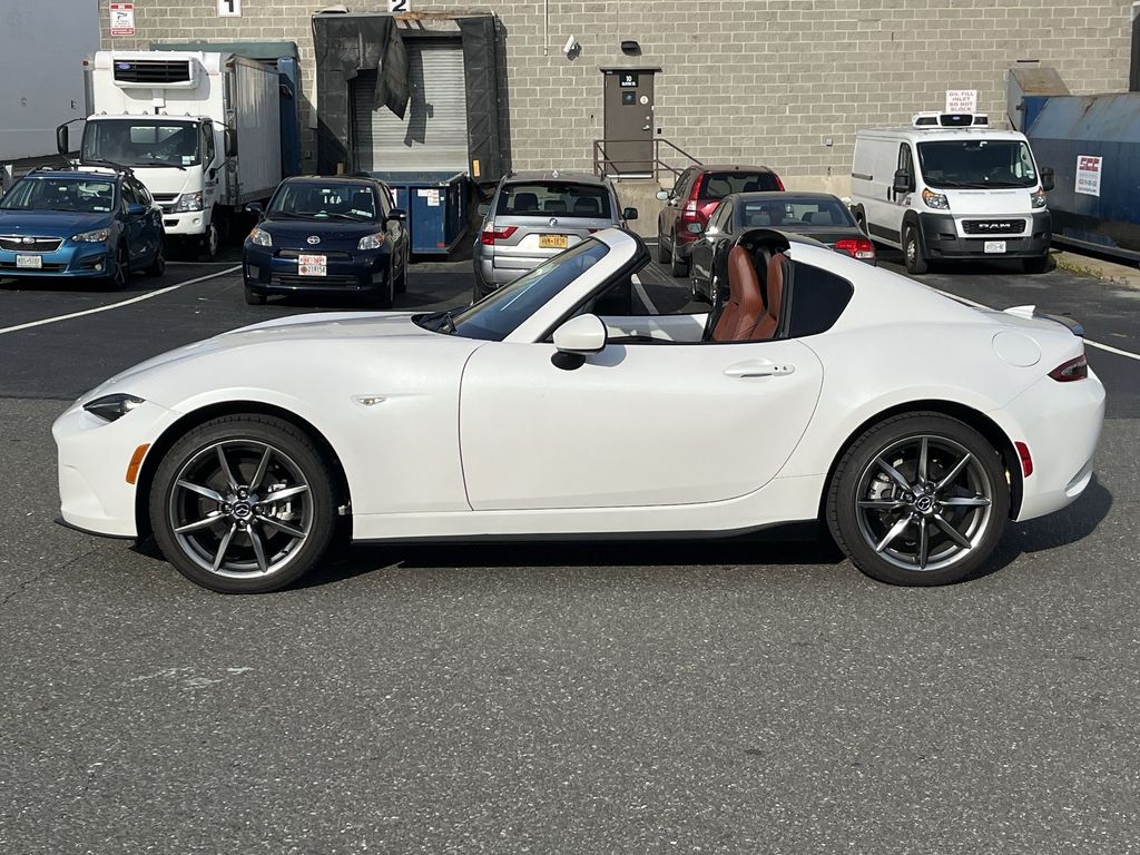 Thumbnail: 2023 Mazda MX-5 Miata - 22