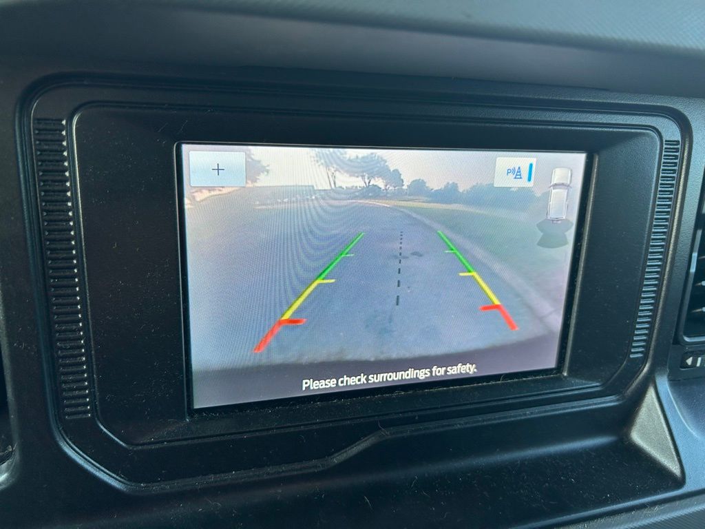 Thumbnail: 2022 Ford Bronco - 22