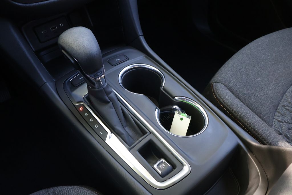 Thumbnail: 2023 Chevrolet Equinox - 23