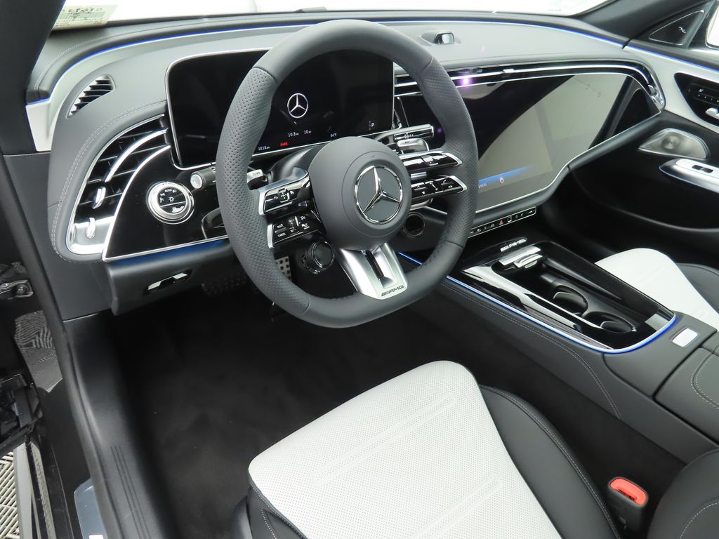 Thumbnail: 2026 Mercedes-Benz E-Class - 9