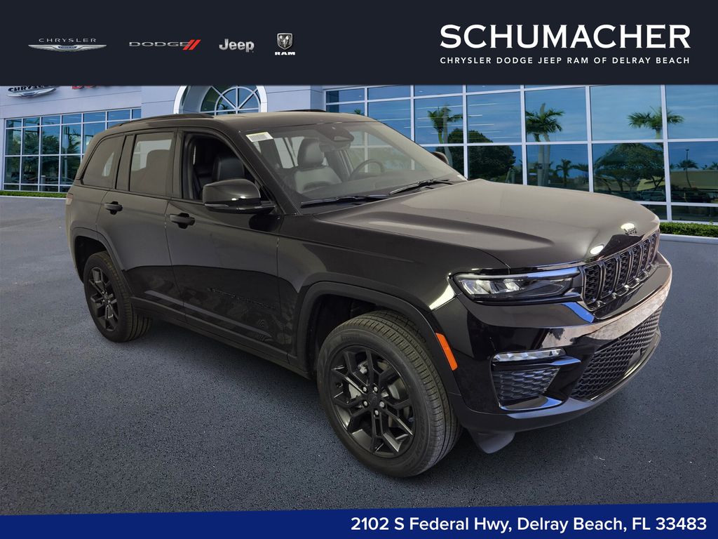 new 2025 Jeep Grand Cherokee car, priced at $43,985