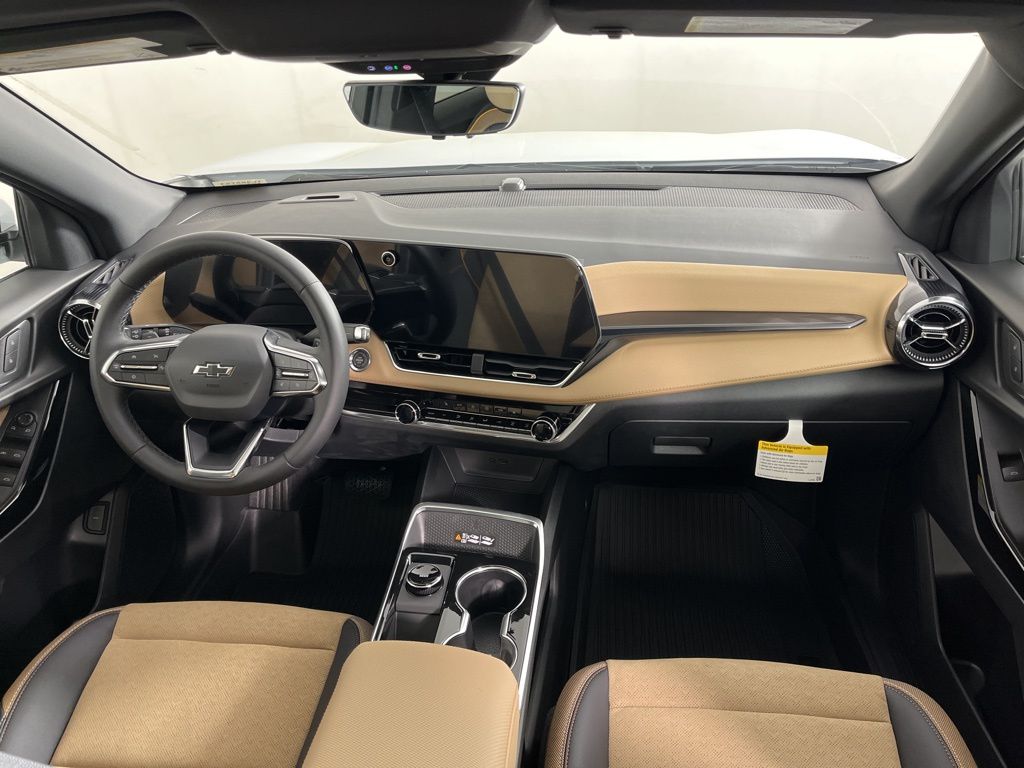 Thumbnail: 2026 Chevrolet Equinox - 15