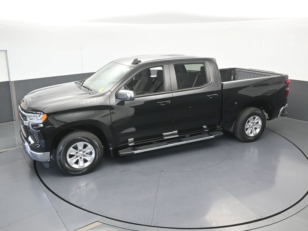 Used 2024 Black Chevrolet LT image 43