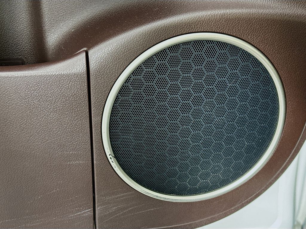 Thumbnail: 2018 Lexus RX - 19