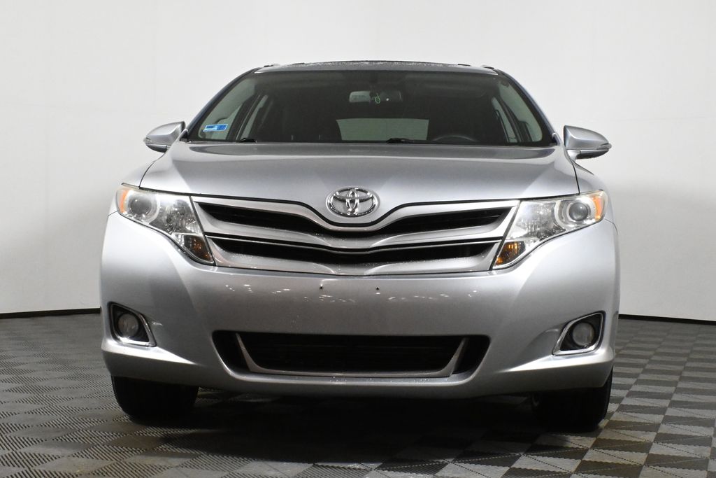 2015 Toyota Venza LE 10