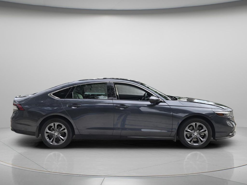 2025 Honda Accord - $30,907
