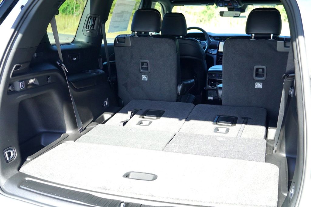 New Car 2025 Jeep Grand Cherokee L  Limited For Sale Under $50,000 In Taylor, Texas