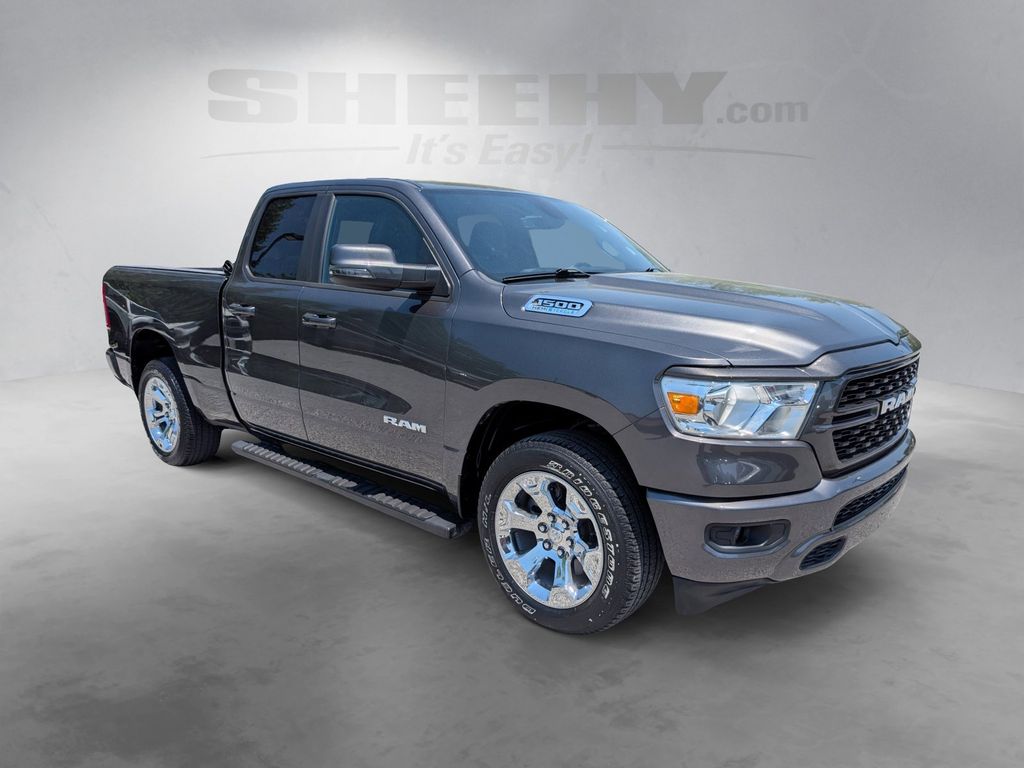 View vehicle photo 2