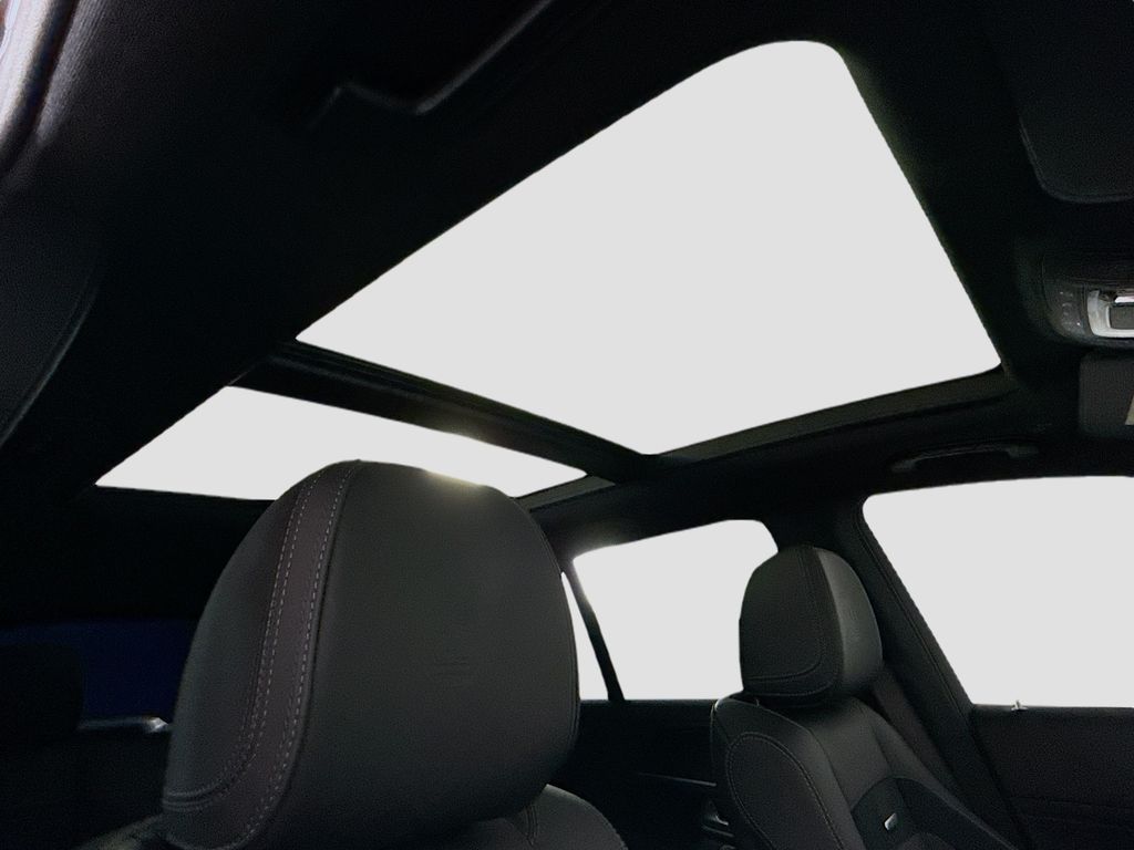 Thumbnail: 2026 Mercedes-Benz GLE - 20