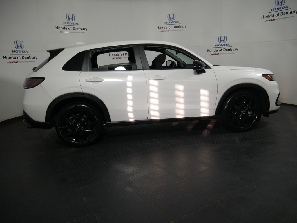 Thumbnail: 2024 Honda HR-V - 3