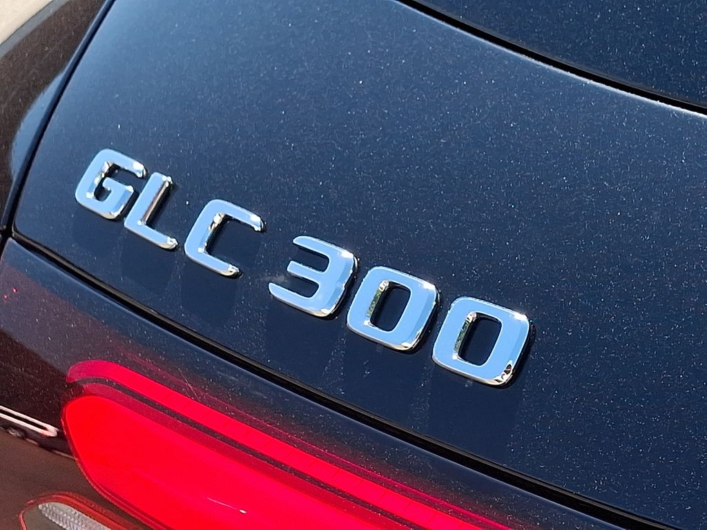 Thumbnail: 2026 Mercedes-Benz GLC - 29